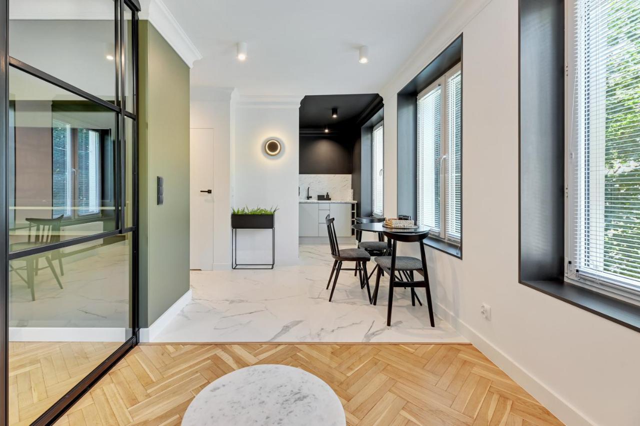 Grobla Charming Apartment By Downtown Apartments グダニスク エクステリア 写真