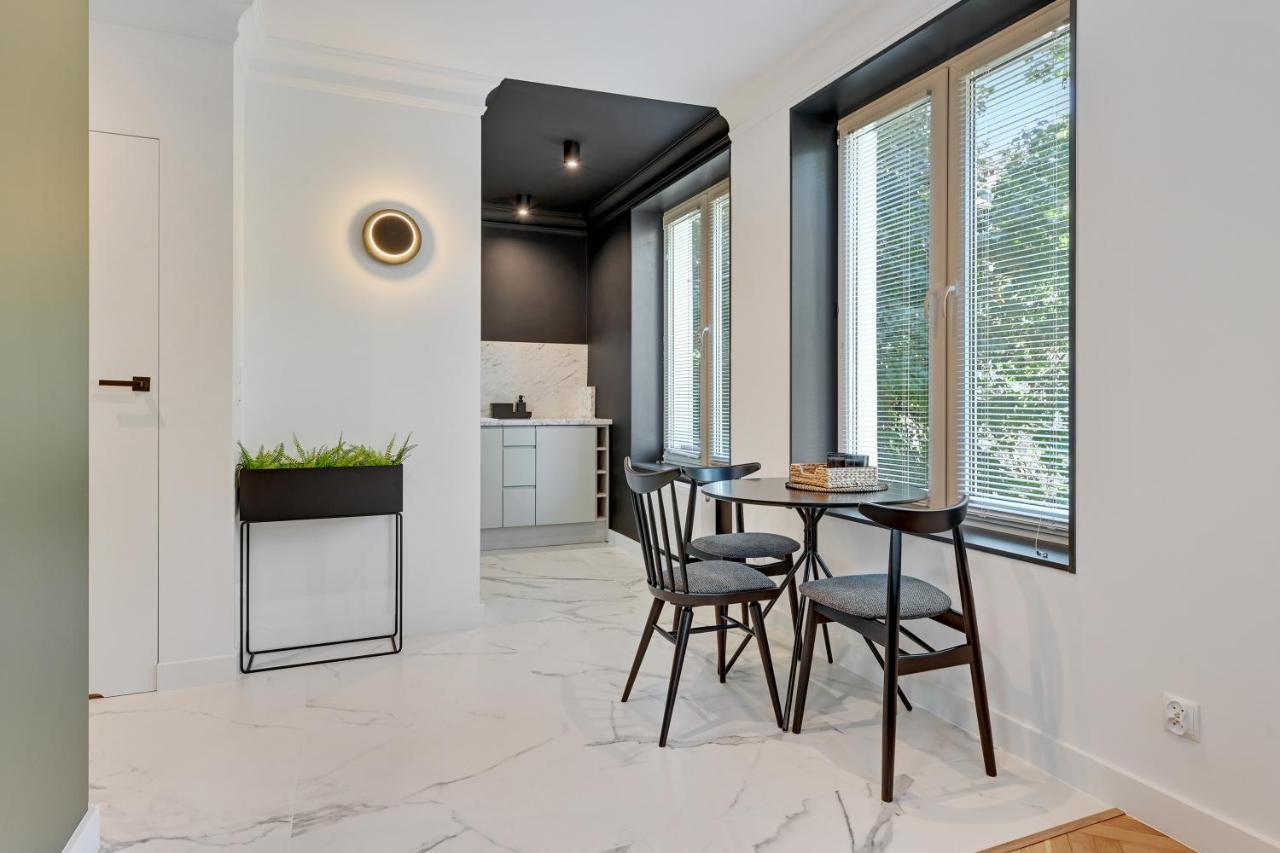 Grobla Charming Apartment By Downtown Apartments グダニスク エクステリア 写真